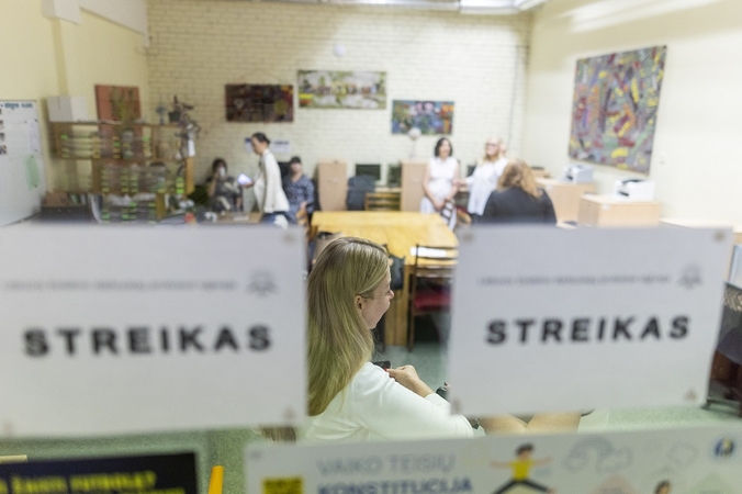 Streikuojantys mokytojai: siekiame, kad nebūtų manipuliacijų