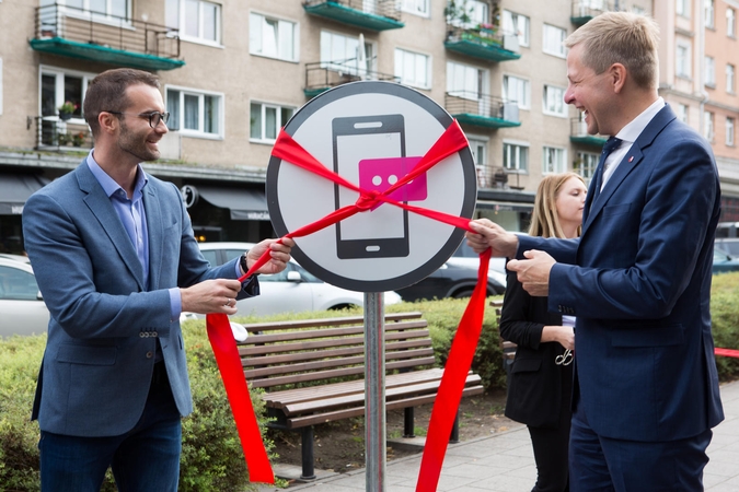 Iš telefonų neišlendantys vilniečiai turės savo atskirą taką