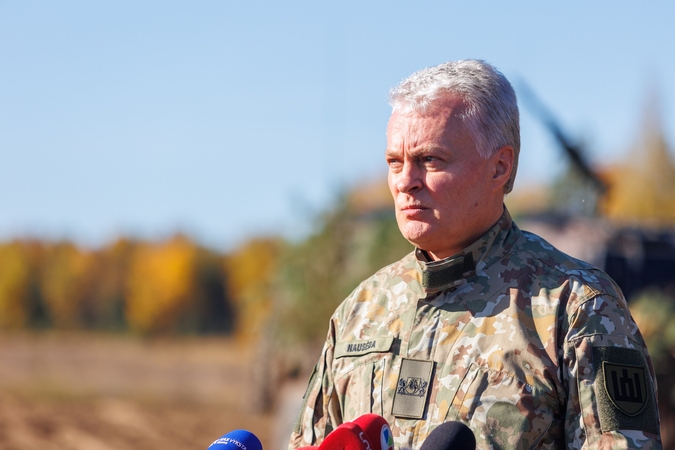 Prezidentas apie diskusijas dėl vokiečių brigados: prisišaudėme į kojas