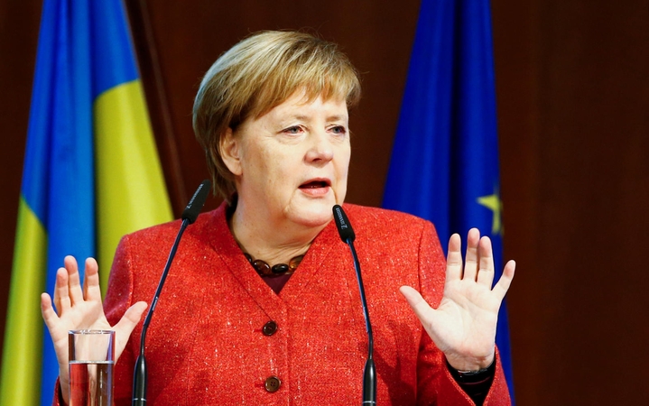 Dėl lėktuvo gedimo Vokietijos kanclerė praleis G-20 forumo atidarymą