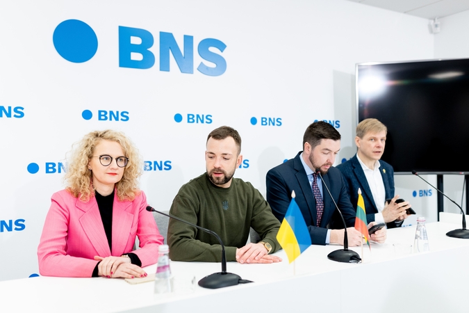 Laivės partija įsteigė Liberalios demokratijos institutą