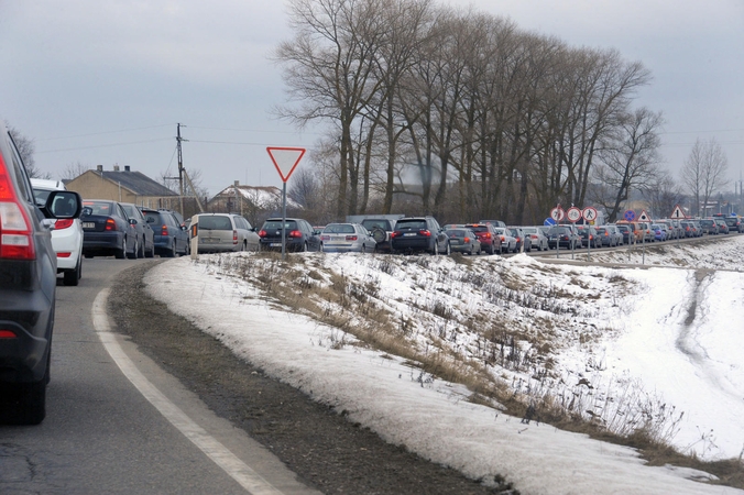 Kelyje „Via Baltica“ spūstis jau išsiskirstė