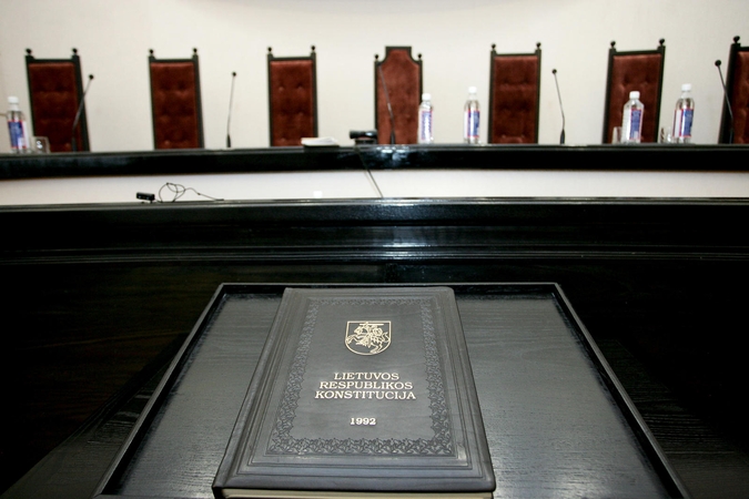 Seimui pristatyti kandidatai į Konstitucinio Teismo teisėjus
