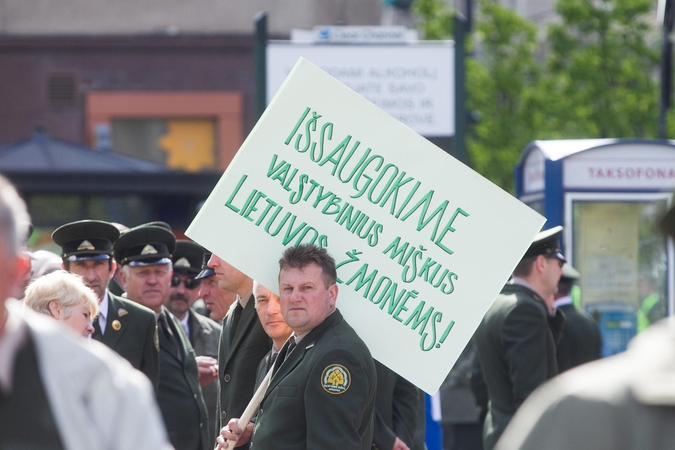 Seimas imasi opozicijos alternatyvos „valstiečių“ urėdijų reformai
