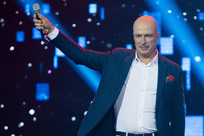 „Dainų dainoje“ į pirmąją vietą išsiveržė legendinis kūrinys 