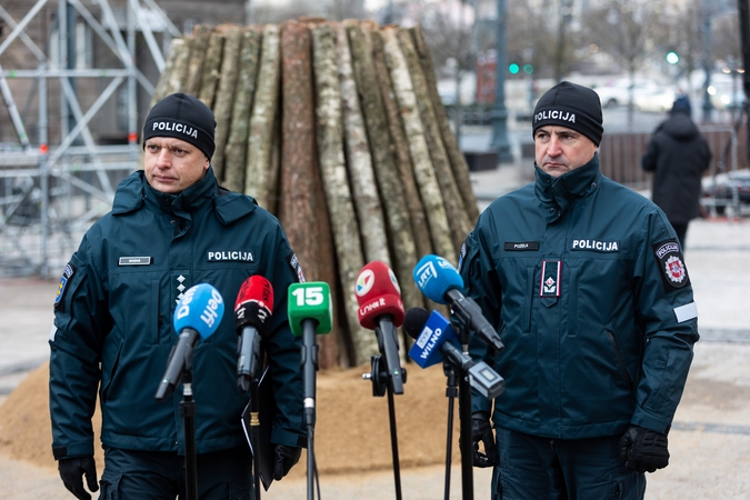 Policija ruošiasi protestams Sausio 13-ąją: tvers tvoras, tikrins autobusus, dalyvius