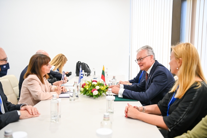 Lietuvos ir Graikijos prezidentai aptarė migrantų klausimą, poreikį stiprinti ES sieną