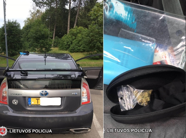 Taksistas išsidavė pats: policija automobilyje rado narkotikų