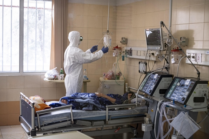 Mirtinas virusas grėsmingai plinta: aukų skaičius viršijo tūkstantį