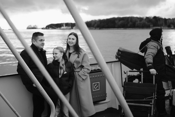 Vaizdo pasakojimų autoriai: fotografas, vaikai ir juos globojančios šeimos
