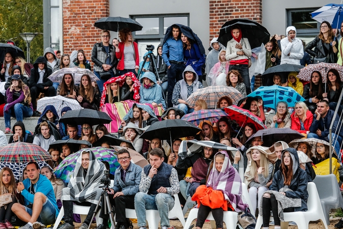 Sprendimas: vis daugiau Klaipėdos studentų studijų metu renkasi dirbti ir gyventi savarankiškai.