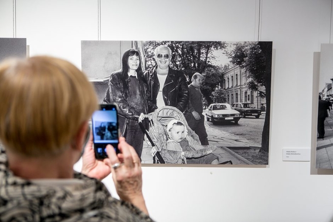 R. Požerskio fotografijose atskleista neidealizuota Kauno menininkų gyvenimo tikrovė