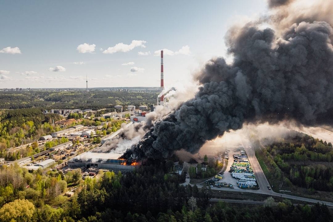 PAGD atstovas: paskelbta gaisro atliekų tvarkymo gamykloje „Energesman“ lokalizacija
