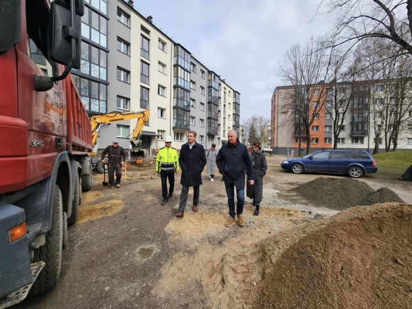 Klaipėdoje – sprendimai dėl automobilių parkavimo: planuojama įrengti daugiau nei 2 tūkst. vietų