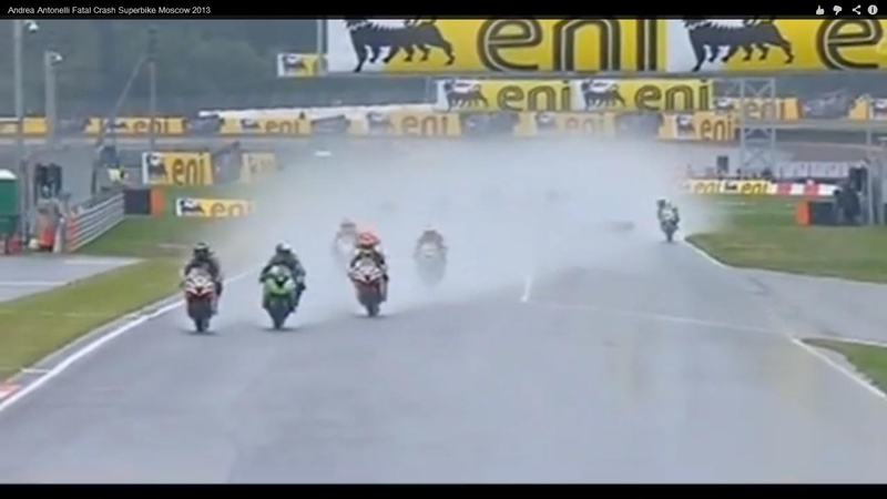 Lenktynėse Maskvoje žuvo motociklininkas A. Antonelli (video)
