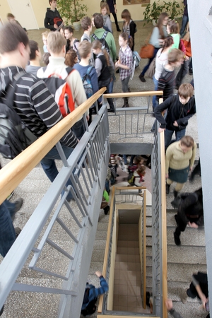 Vilniaus Žemynos progimnazijoje pavojinga oro tarša nenustatyta