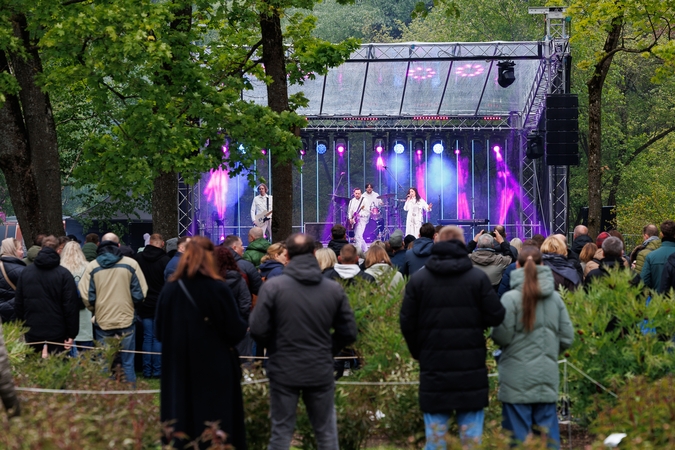 „Botaninių naktų“ magija ir koncertas