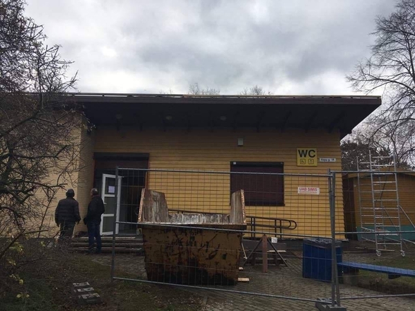 Klaipėdos paplūdimiuose zuja darbininkai