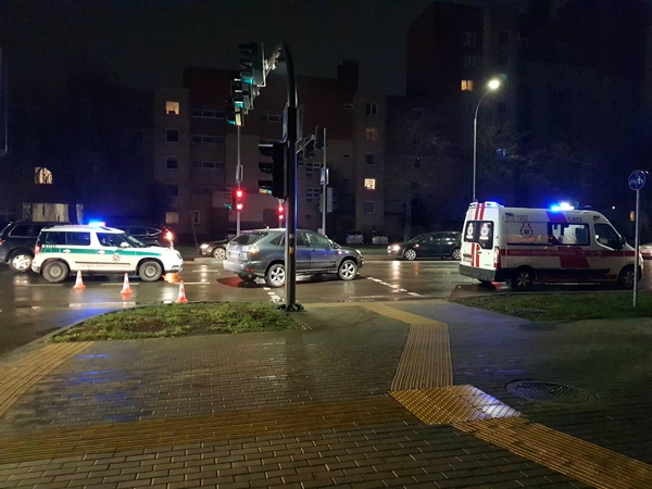 Savanorių prospekte automobilis kliudė garbaus amžiaus pėsčiąją (papildyta)