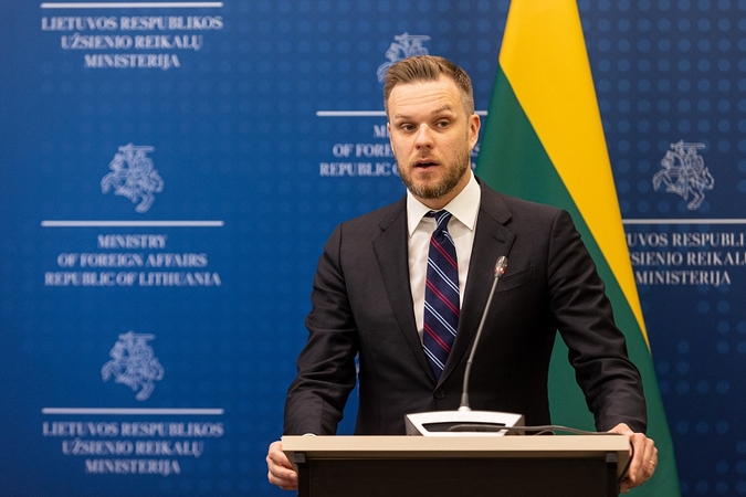 M. Zacharova pagrasino ministrui G. Landsbergiui baudžiamąja atsakomybe