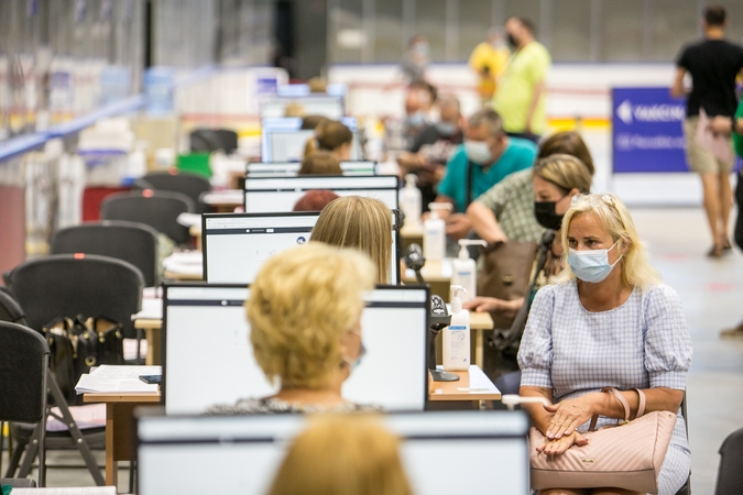 Dabar metas skiepytis, jei rudenį norime normalaus gyvenimo