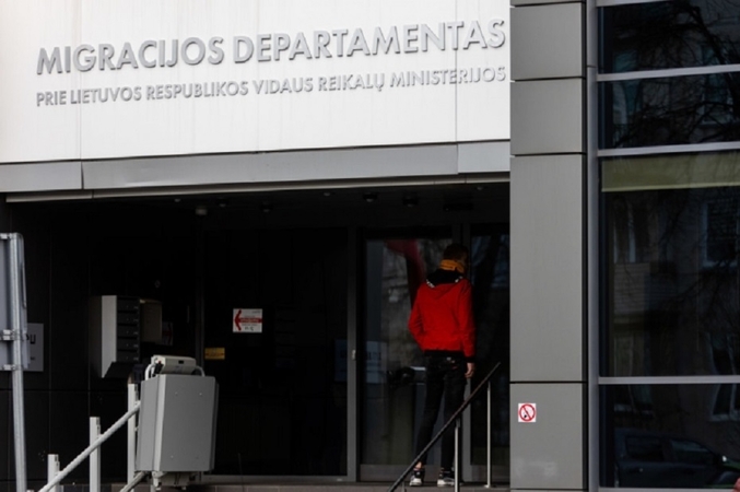 VRM: Lietuvoje sumažėjo leidimus gyventi turinčių rusų, baltarusių ir ukrainiečių