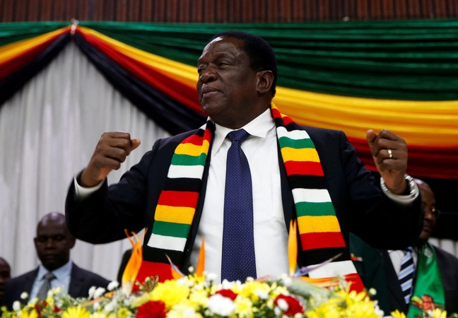 Zimbabvės opozicija neboikotuos rinkimų, nors dėl jų smarkiai nerimauja 