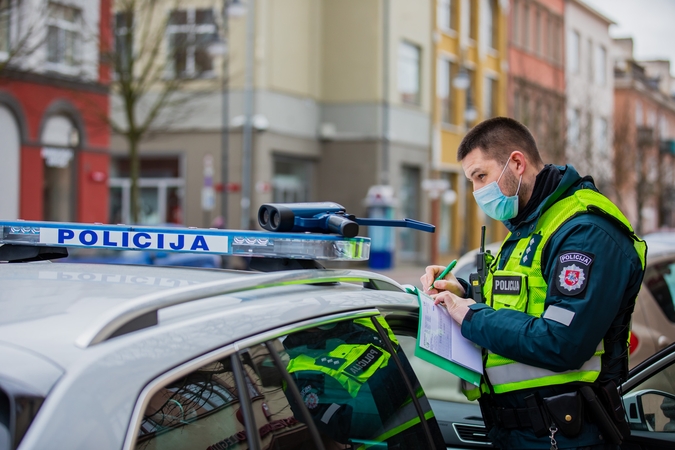 Klaipėdos policija darbo turėjo į valias: stabdė girtus vairuotojus, nustatė 269 KET pažeidimus