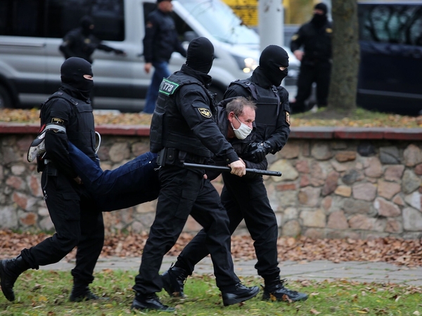 Generalinė prokuratūra pradėjo ikiteisminį tyrimą dėl milicijos smurto Minske