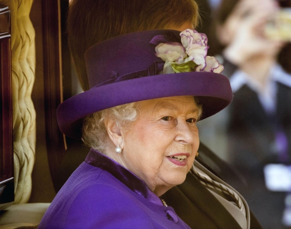 Karalienė Elizabeth II pirmą kartą pakomentavo „Brexit“