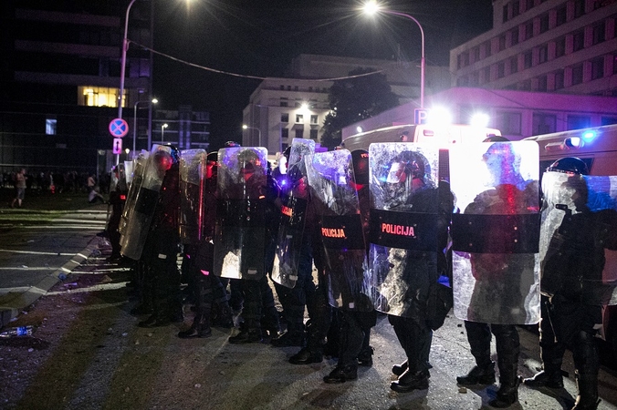 Šeimų sąjūdžio protestui liberalus jaunimas rengia kontrmitingą: nenorime, kad riaušės pasikartotų