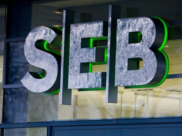 SEB bankas: pavieniams verslo klientams gali kilti sistemos trikdžių