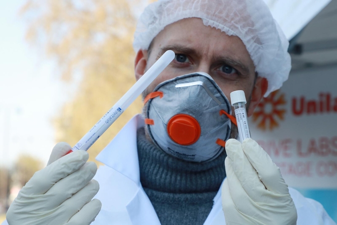 Estijoje per parą koronavirusas nustatytas 34 gyventojams, vienas žmogus mirė