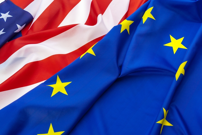 Vokietija, Prancūzija, JK ir JAV sutarė atgaivinti transatlantinius santykius