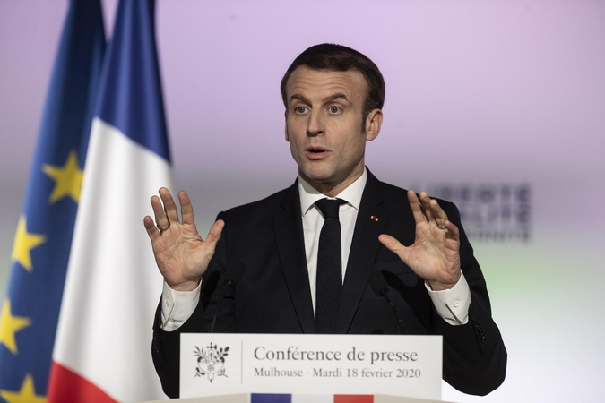 E. Macronas ragina mažinti musulmonų izoliaciją Prancūzijos visuomenėje