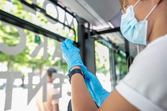 Praėjusią parą nuo koronaviruso pirma doze paskiepyta 13,6 tūkst. žmonių