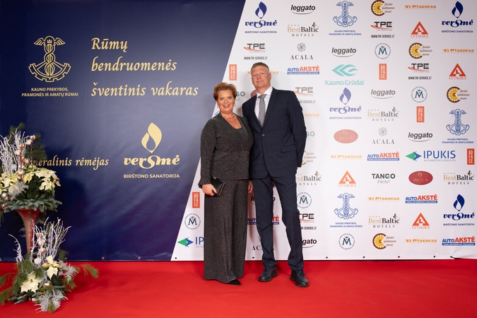 Kodėl į avariją patekę Lavrinovičiai jos kaltininkę gynė nuo vyro?