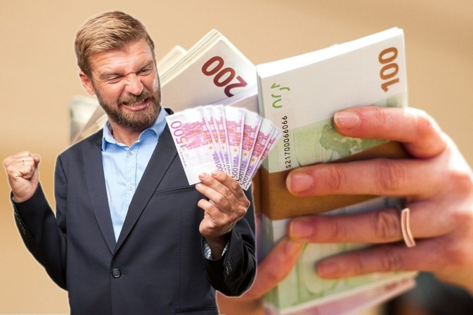 V. Mitalas: bankų solidarumo mokesčio pratęsimas tik pakenktų