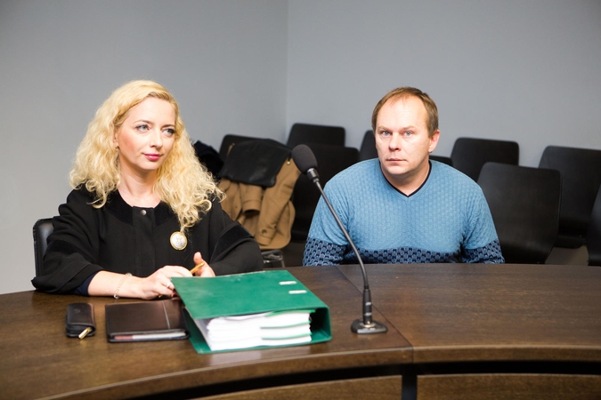 Bagažas: R.Žemaičiui ne kartą teko aiškintis teismuose dėl įsipareigojimų klientams nevykdymo.
