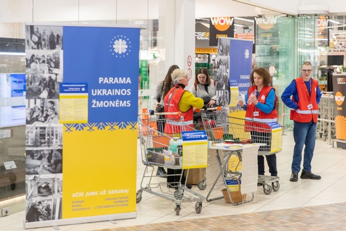 „Caritas“ tris dienas rinks paramą Ukrainai: Kaune – net keturios daiktų rinkimo vietos