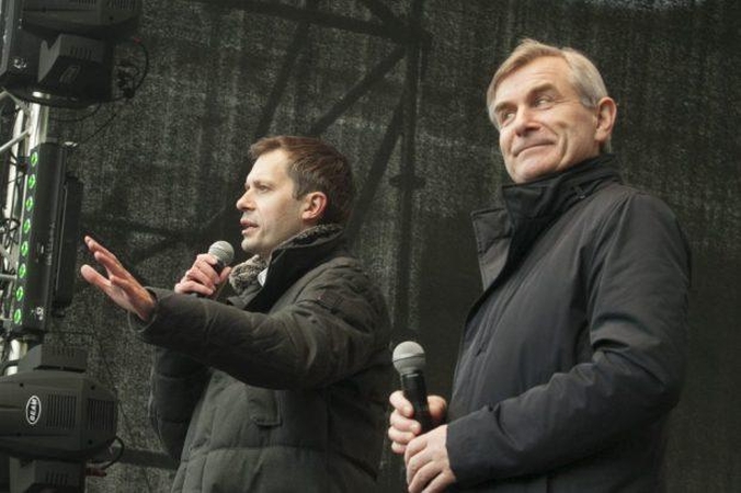 Andrius Tapinas (kairėje) ir Viktoras Pranckietis (dešinėje)