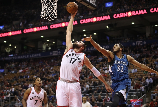„Raptors“ keičia gynybos sistemą, kad ji labiau tiktų J. Valančiūnui