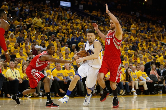 „Rockets“ su D. Motiejūnu antrąsyk pralaimėjo NBA lygos favoritui