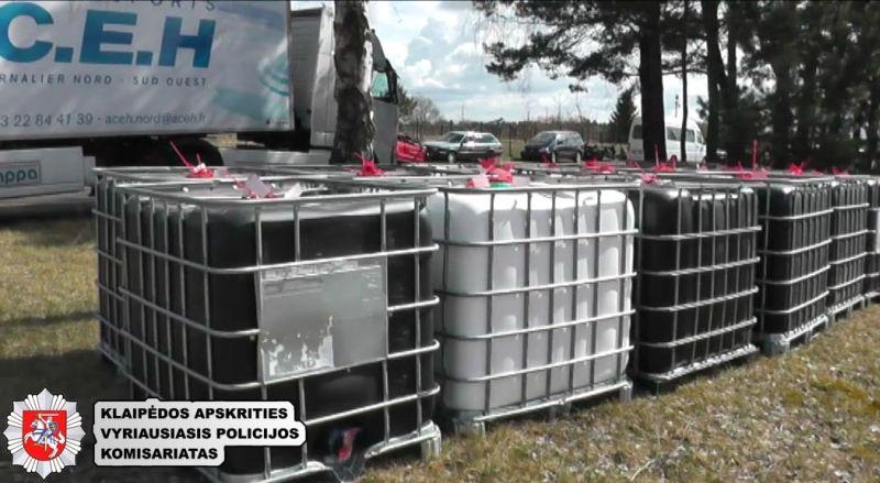 Klaipėdoje rastas didžiulis nelegalių degalų kiekis (video)