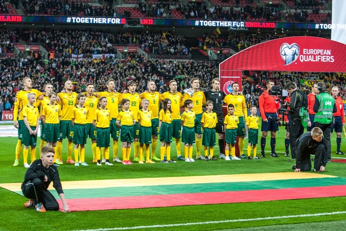 Paskutinis lietuvių ciklo testas – su pergales skinančia Anglija
