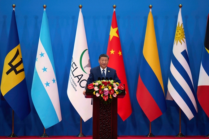 Xi Jinpingas: Kinija stiprina ryšius su Lotynų Amerikos šalimis blokų konfrontacijos metu