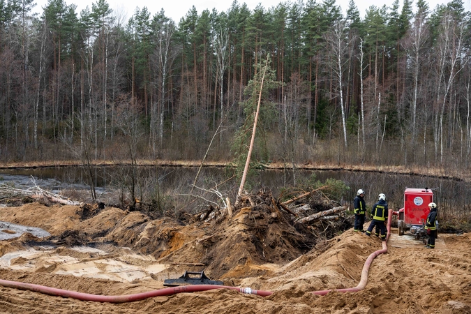 Kariuomenės atstovas: vykdant JAV karių paieškos ir gelbėjimo operaciją pasiektas progresas