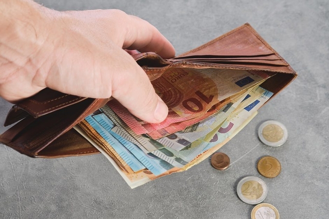 Svarstomi nauji mokesčiai: už ką mokėsime daugiau?