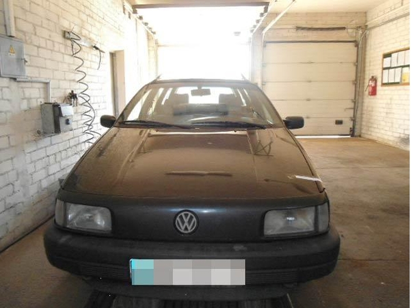 Šalčininkietė automobilyje slėpė baltarusiškas cigaretes
