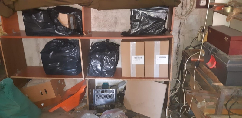 Kaune su įkalčiais sulaikytas kontrabandines cigaretes sandėliavęs vyras